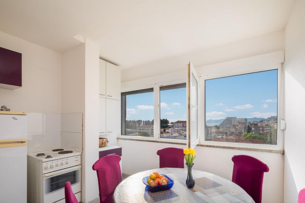 Edita - Apartment In Town Centre Makarska Exteriör bild